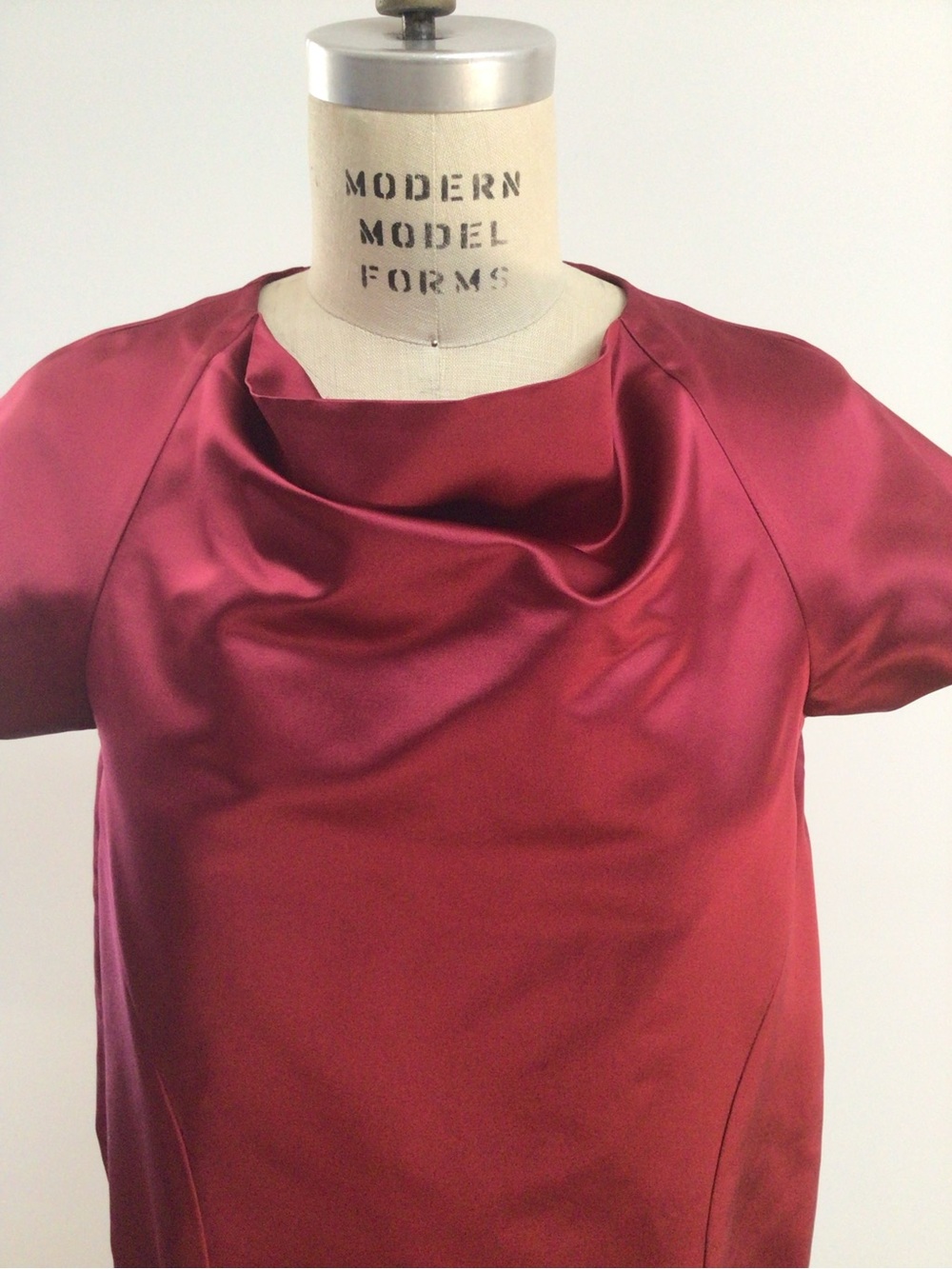 Moschino Garnet Silk Midi Dress with Draped Neck - Picture 5 of 12
